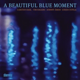A Beautiful Blue Moment / Carsten Dahl