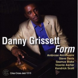 Form / Danny Grissett